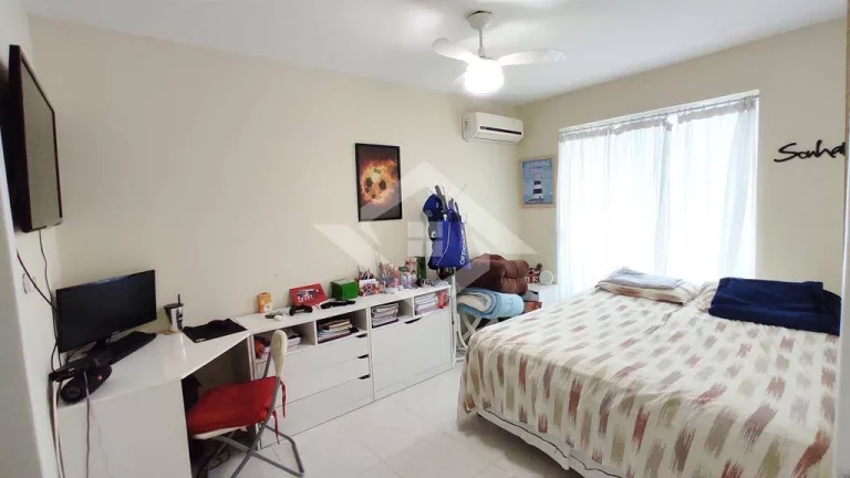 Imagem Casa Duplex com 4 suítes, 250m² condomínio Jardim Itaúna, Vargem Grande