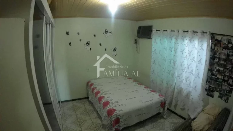 Imagem Casa de esquina Comasa, próxima ao Condor