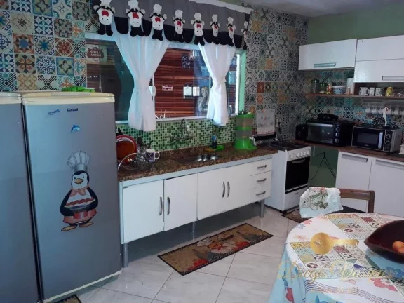 Imagem Casa em Condomínio para Venda em Teresópolis / RJ no bairro Prata