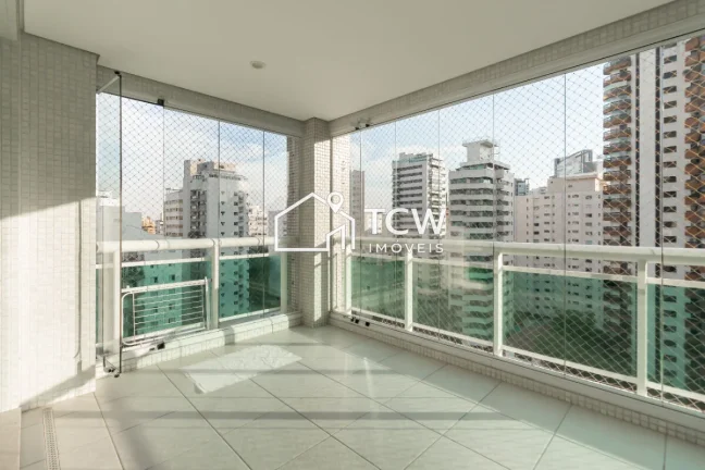 Imagem Apartamento 3 Suítes em Aclimação SP