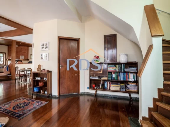 Imagem Linda casa Vila Madalena ! 300m² Excelente opção de negócio