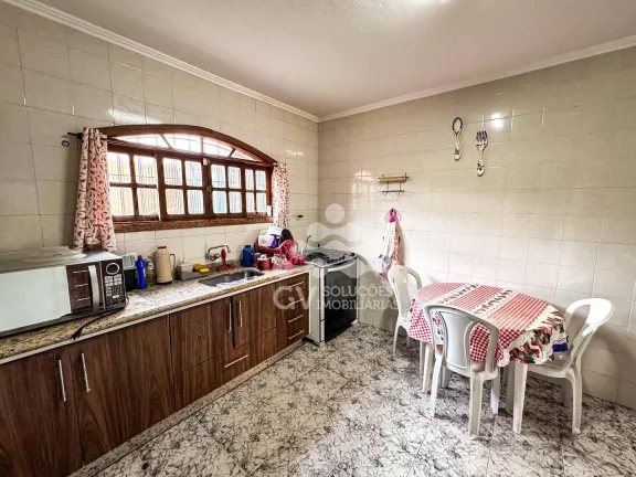 Imagem Casa com 5 quartos à venda, por R$ 750.000 - Praia da Maranduba - Ubatuba/SP