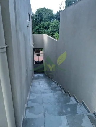 Imagem Bela Casa casa em Terra Preta com área comercial à venda
