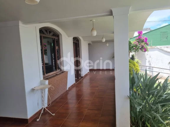 Imagem Casa à venda - Centro