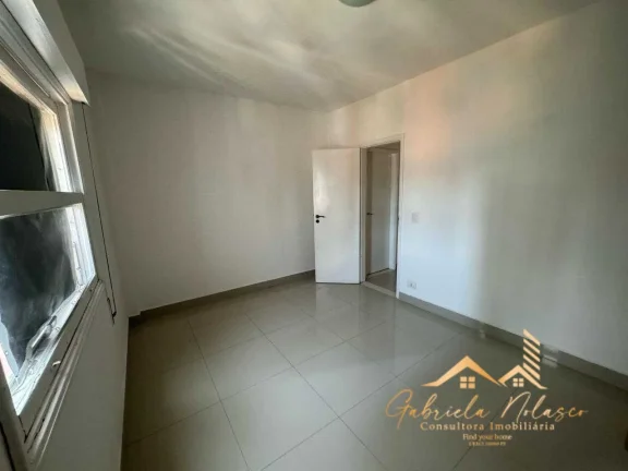 Imagem Apartamento de 3 dormitórios na Ponta da Praia