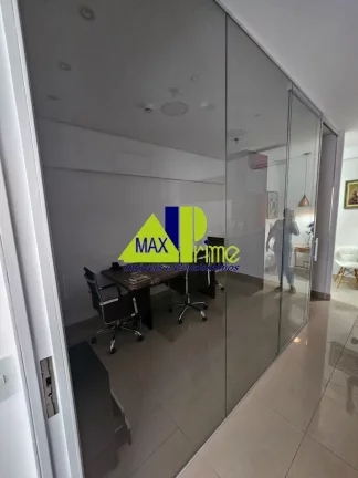 Imagem Sala Comercial de Alto Padrão no Coração de São Caetano do Sul - 44m², 1 Vaga e 1 Banheiro!