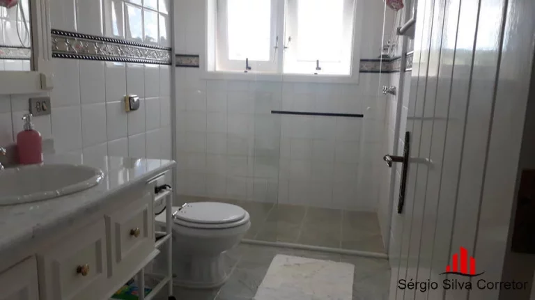 Imagem Casa com 4 Quartos à Venda, 1.700,00 m² CONDOMÍNIO JARDIM VÉU DA NOIVA.