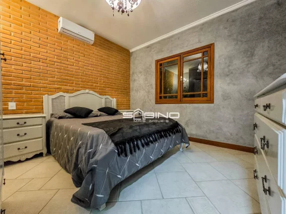 Imagem Casa à venda em Riviera, com 5 dormitórios sendo 3 suítes, 280m² área construída 3 vagas de garagem