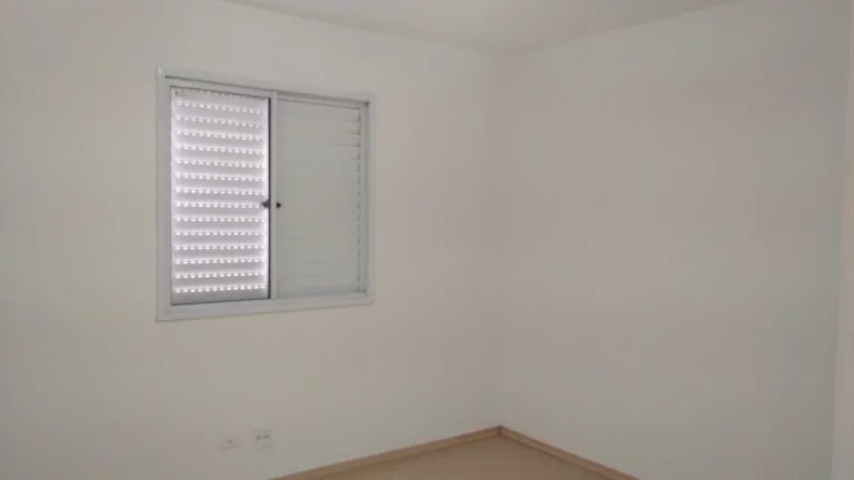 Imagem 2 dormitÃ³rios, banheiro social, sala, cozinha e lavanderia. 01 vaga de garagem, portaria 24horas, Ã...