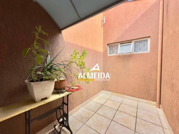 Imagem Casa com 3 dormitórios à venda, 219 m² por R$ 700.000,00 - Jardim Floridiana - Rio Claro/SP