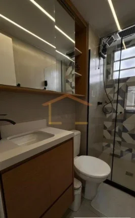 Imagem Apartamento 2 dormitórios, rico em armários, sala 2 ambientes, cozinha planejada, área de serviç...