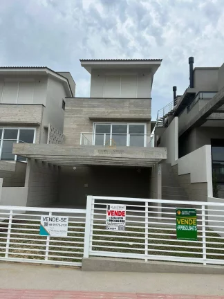 Imagem Casa NOVA de 3 suítes em Garopaba