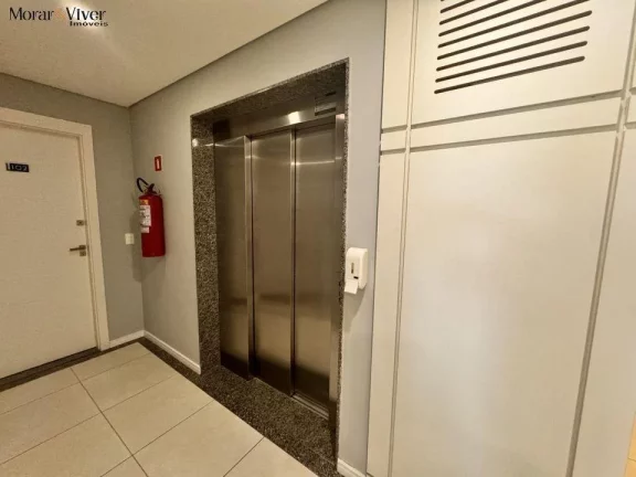 Imagem Apartamento para Venda em Curitiba, Cristo Rei, 3 dormitórios, 1 suíte, 2 banheiros, 1 vaga
