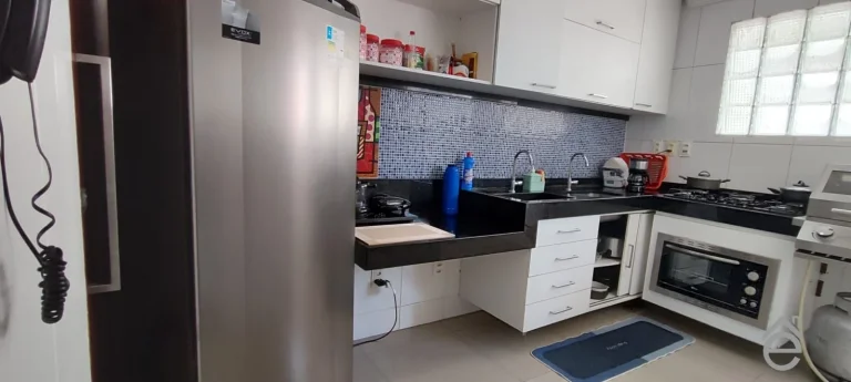 Imagem Apartamento à venda 3/4, na Pajuçara, 95m2 e 600m da Praia, em boa localização