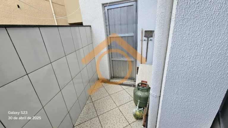 Imagem Excelente oportunidade! Casa à venda em São Paulo-SP, Vila Santana, com 3 quartos, 2 banheiros, 2 vagas de garagem e 132m².
