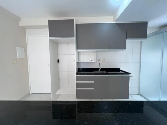 Imagem Apartamento Reformado com Suíte e Sacada Gourmet, Cond. Alpha Club Residencial ao Lado do Parque Campolim