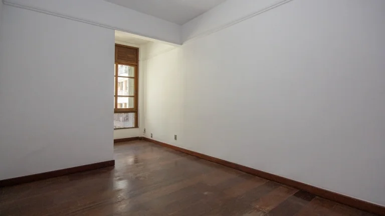 Imagem Apartamento Botafogo - 87M², 2 Dorms, 1 Vaga Demarcada, Playground, Área Verde, Ar Condicionado, Armários.