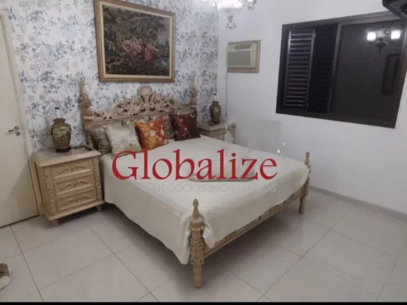 Imagem Apartamento com 3 dormitórios, suíte e dependência total no bairro Pompeia em Santos por R$ 1.350.000,00