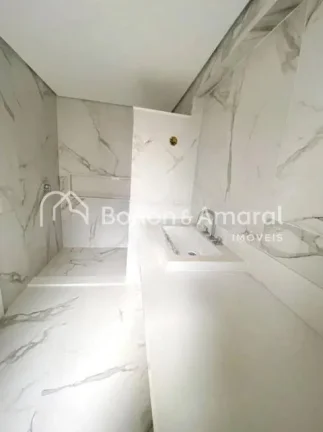 Imagem Apartamento à venda no Cambuí, com 3 quartos e 3 suítes