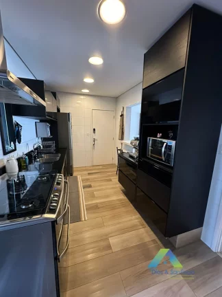 Imagem Apartamento em Moema com 03 quartos 114m²