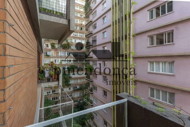 Imagem Apartamento com 150m² em Higienópolis, 3 quartos (1 suíte) e 1 vaga.