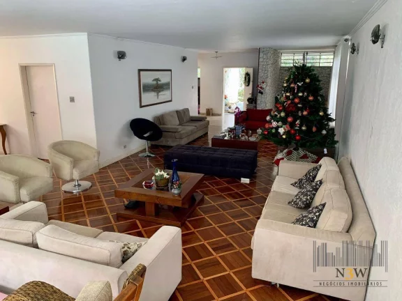 Imagem Casa à venda em Alto de Pinheiros São Paulo SP com 4 dormitórios, 2 suítes, 4 vagas de garagem e 377m² de área construída 602m².