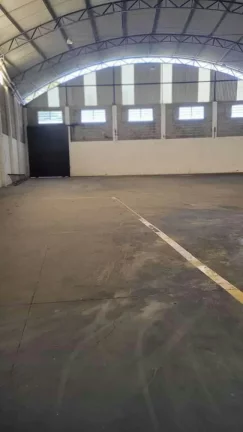 Imagem Galpão Comercial para Locação no Centro de Bom Jesus dos Perdões – 525 m² Construídos