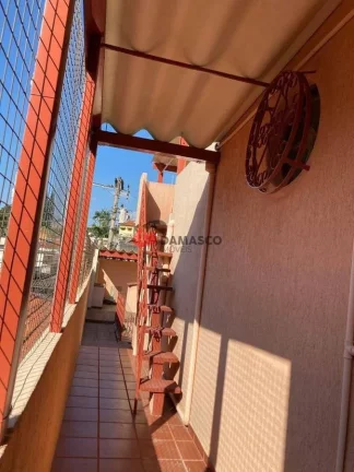 Imagem Sobrado à venda 3 Quartos, 1 Suite, 2 Vagas, Tremembé, São Paulo - SP