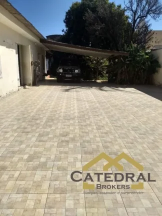 Imagem Casa com 3 dormitórios e 8 vagas para Venda ou Aluguel - Centro - Jundiaí/SP