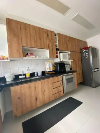 Imagem Cobertura Duplex, 3 dormitórios (2 suítes) 2 vagas. Edf. Solar Aquárius