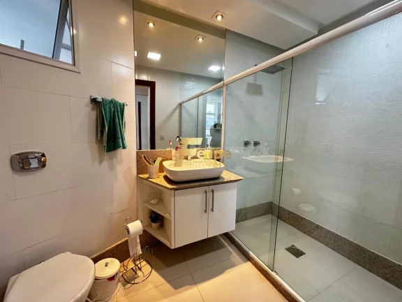Imagem UM DESLUMBRANTE APARTAMENTO FRENTE MAR!