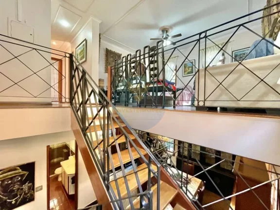 Imagem Casa em Condomínio a Venda no bairro Granja Viana - Carapicuíba, SP