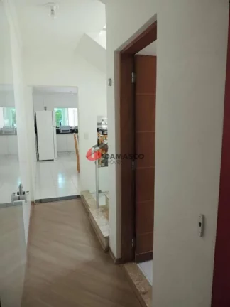 Imagem Sobrado à venda 3 Quartos, 3 Suites, 8 Vagas, 268M², Vila Alpina, São Paulo - SP