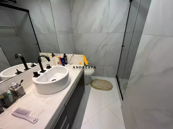 Imagem Barra da Tijuca - Rua Ataulfo Coutinho - Condomínio Mandala - Vendo apto duplex todo reformado R$1.980.000,00