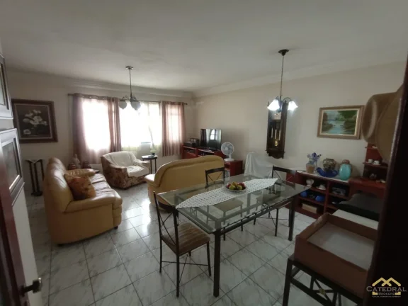 Imagem Casa a Venda 3 quartos (1 suíte) na região do bairro Retiro - Jundiaí/SP