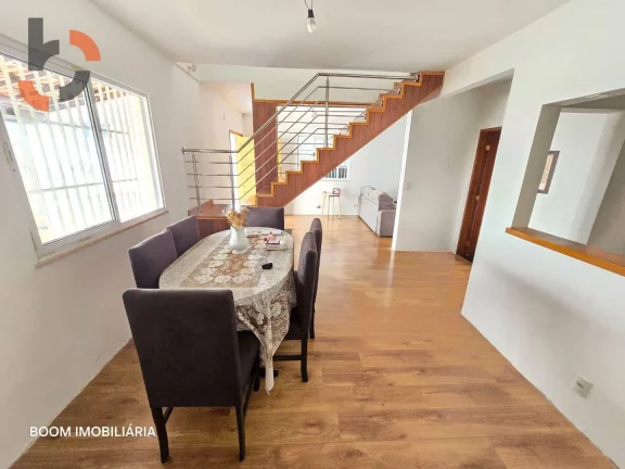 Casa com 3 dormitórios à venda, 215 m² por R$ 650.000,00 - Caonze - Nova Iguaçu/RJ
