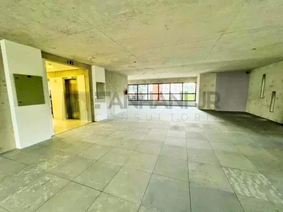 Imagem Excelente Casa Comercial com 15 Salas, 15 Banheiros, 60 Vagas de Garagem em Pinheiros, São Paulo-SP!
