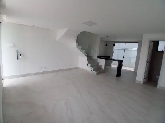 Imagem Casa geminada 3 quartos - Planalto