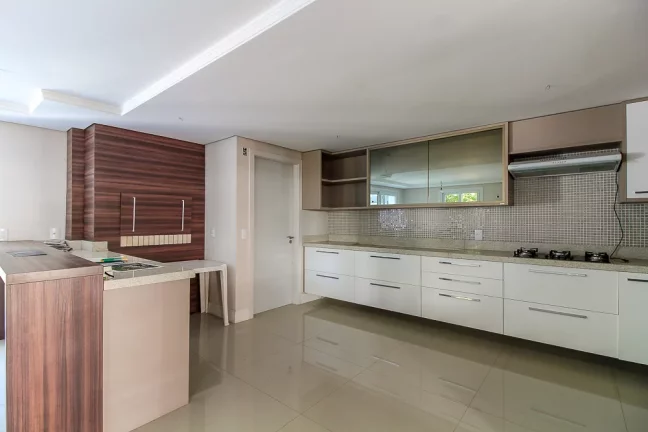 Imagem Casa à venda no bairro Tristeza - Porto Alegre/RS