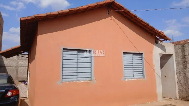 Imagem Casa de 2 Dormitórios no bairro Residencial Rio de Janeiro - Uberaba