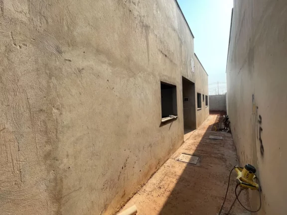 Imagem Casa com 2 dormitórios à venda, 96 m² por R$ 280.000,00 - Setor Santa Rita - Itumbiara/GO