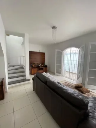 Imagem Sobrado com 3 dormitórios à venda, 176 m² por R$ 850.000,00 - Jardim Santa Carolina - Mogi das Cruzes/SP