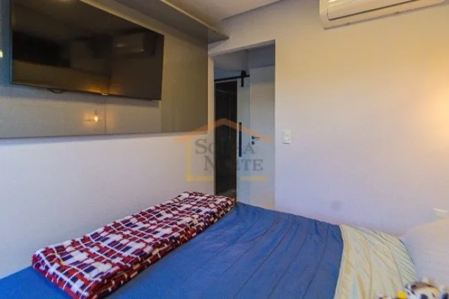 Imagem Apartamento reformado com 55m², 2 dormitórios, sendo 1 suite, 2 banheiros e 1 vaga de garagem. Pos...