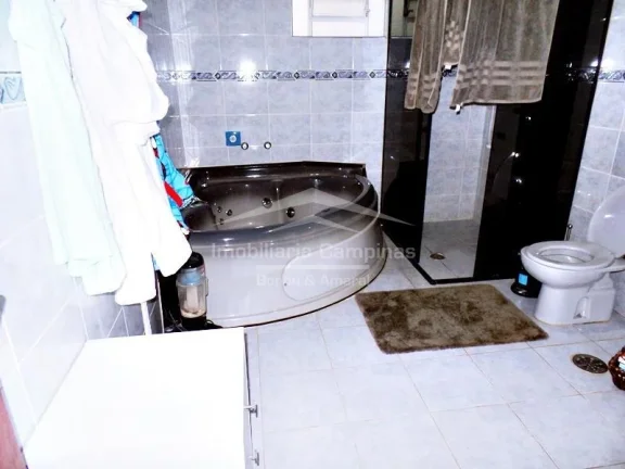 Imagem Casa a venda Bairro Jardim Chapadão! 
 assobradado!

 Piso térreo:

 01 suíte com closet e hidro ...
