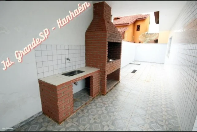 Imagem Casa para Venda em Itanhaém, Jardim Grandesp, 4 dormitórios, 1 suíte, 3 banheiros, 6 vagas
