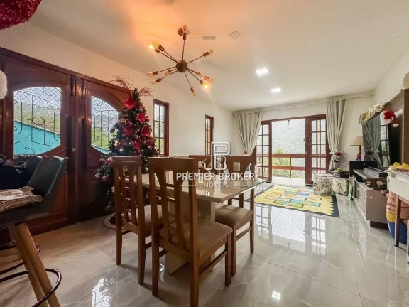 Imagem Casa à venda, 200 m² por R$ 1.490.000,00 - Albuquerque - Teresópolis/RJ