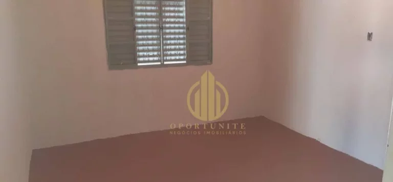 Imagem Casa 3 dormitórios - Salão comercial - Centro - Santa Rosa de Viterbo/SP