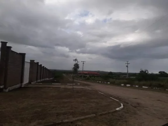 Lote de mini Sitio para venda - Tiquaruçu