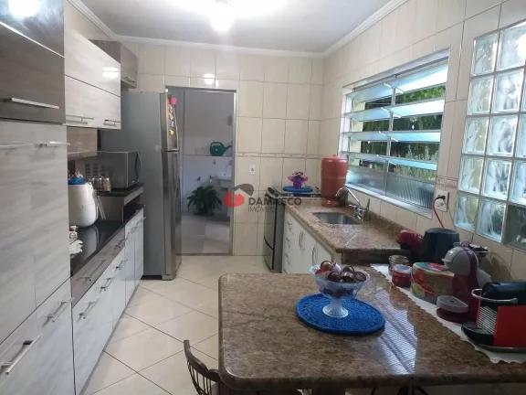 Imagem Sobrado à venda 3 Quartos, 2 Vagas, Rudge Ramos, São Bernardo do Campo - SP