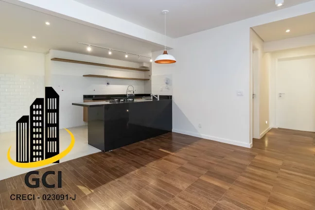 Imagem apartamento reformado no Itaim Bibi para venda